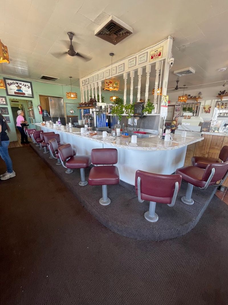 A classic Arizona diner known for its amazing fish and chips 9 Friendly Staff That Makes Every Visit Feel Personal
