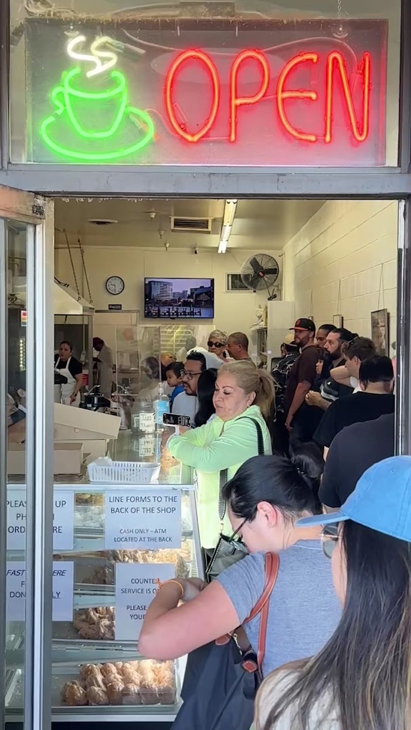 Cash-Only Policy With an ATM On-Site