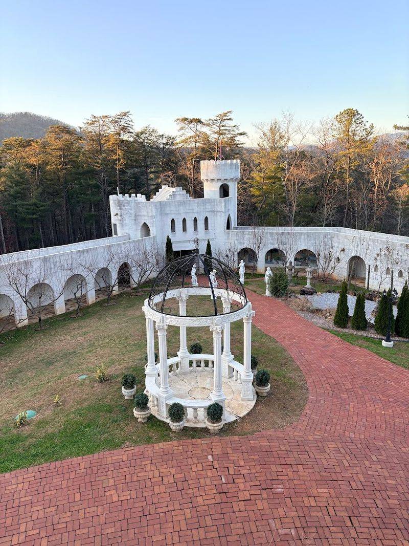 Stunning Gardens and Grounds Worth Wandering