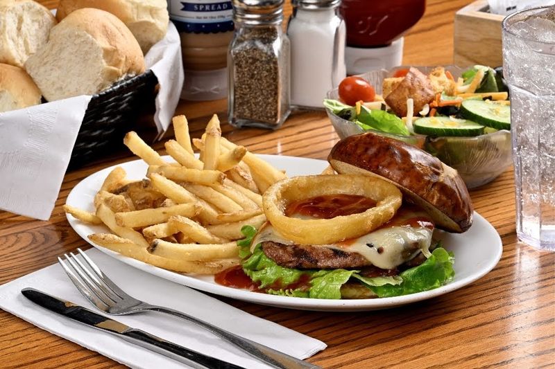 Salad Bar That Holds Its Own