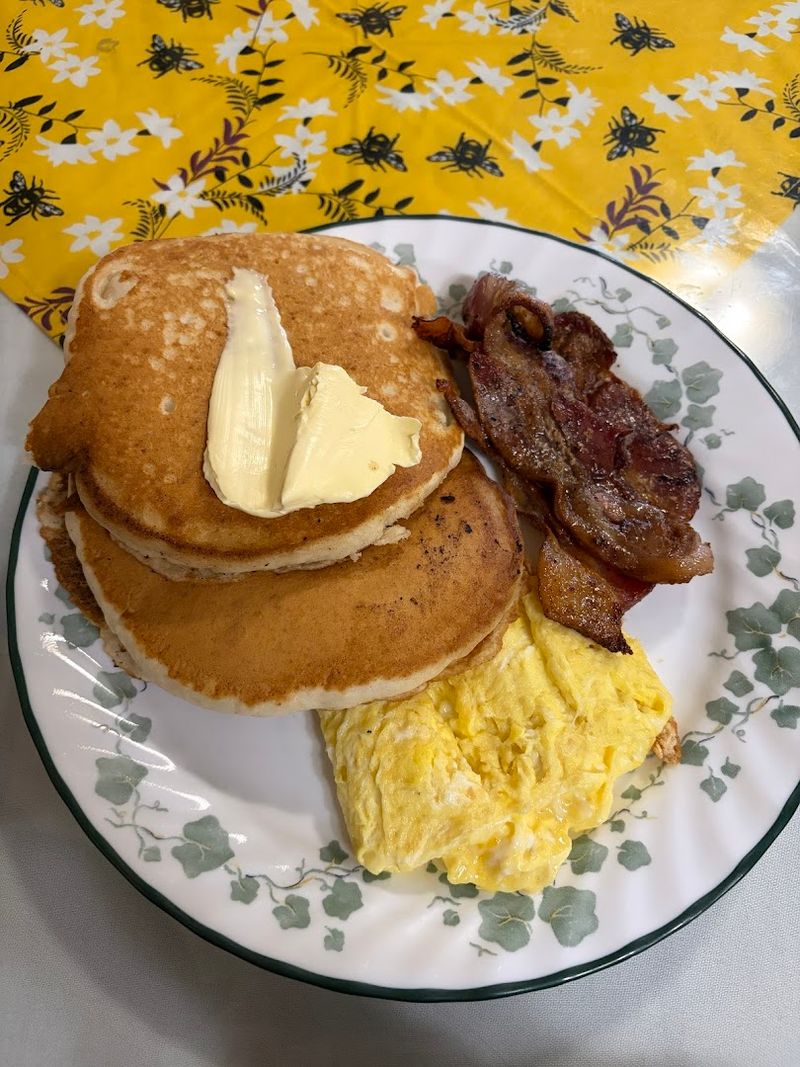 A Tennessee Small-Town Bakery Offering a Delicious Breakfast for Less Than $7 2 The Legendary Breakfast Buffet