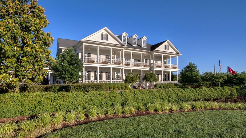 Outstanding Schools and Family-Friendly Living