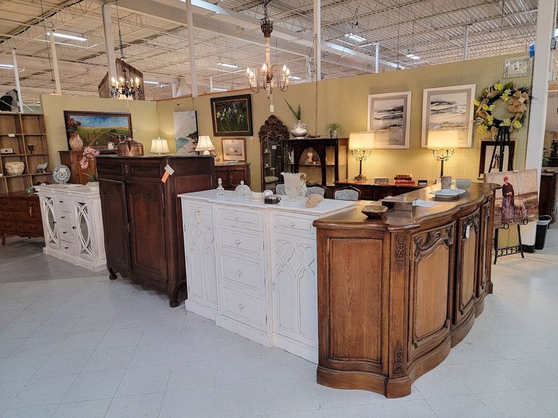 Clean, Organized, and Easy to Navigate