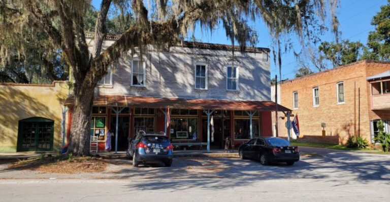 A charming Florida town that looks like a postcard come to life