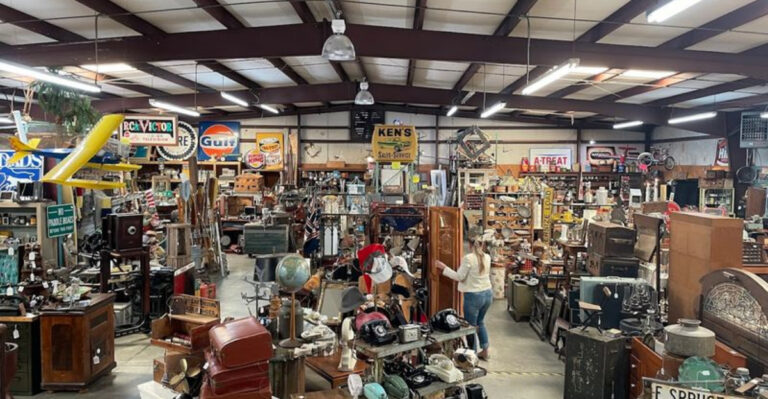A huge antique store in South Carolina that could take all day to see