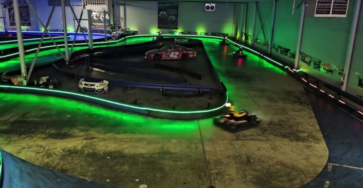 A huge go kart track in Pennsylvania thats exciting for everyone