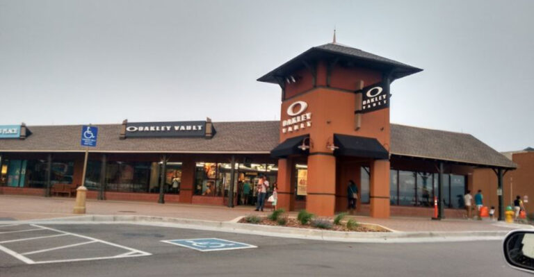 A huge outlet mall in Colorado that seems too good to be real