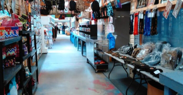 A huge swap meet in South Carolina where you can find rare items for under $25