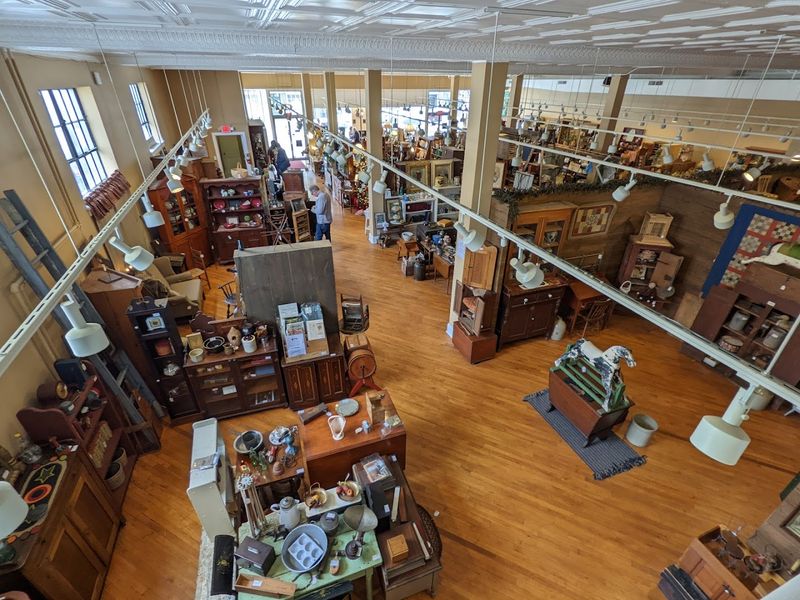 Four floors made for slow exploring