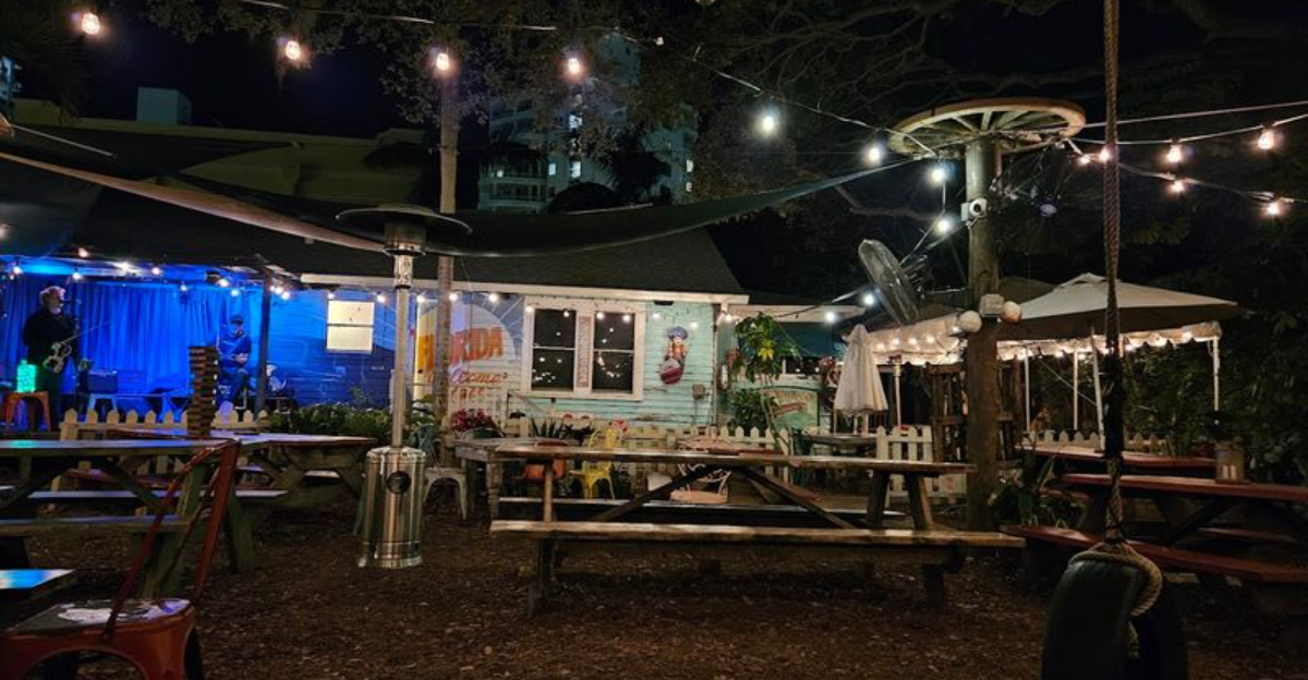 A simple Florida spot known for its incredibly fresh seafood