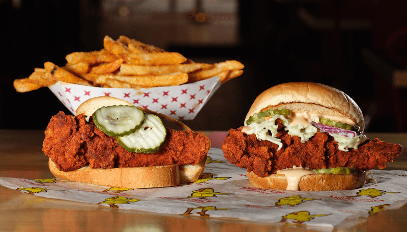 13 Arizona Restaurants Known For Their Mouthwatering Fried Chicken 7 Angry Chickz - Goodyear, Arizona