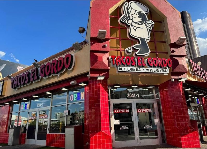The Top Spots For Nachos In Every State 29 Tacos El Gordo - Las Vegas, Nevada