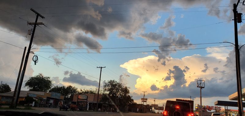 This Texas town is one of the best places to retire if you want charm, space, and a slower pace 14 Mild Climate and Beautiful Texas Seasons to Enjoy Year-Round