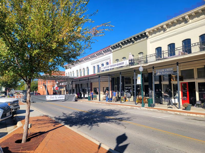 This Texas town is one of the best places to retire if you want charm, space, and a slower pace 5 Warm, Welcoming Community Spirit That Retirees Adore