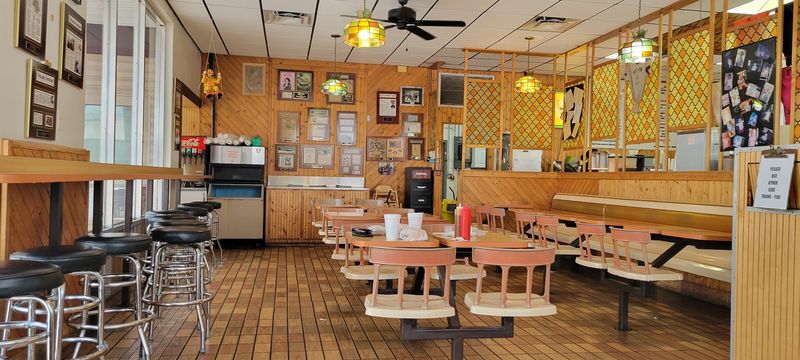 A Lunch Spot With True Local Energy