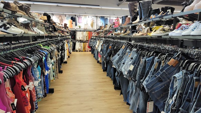 Selling Your Old Clothes for Cash or Store Credit