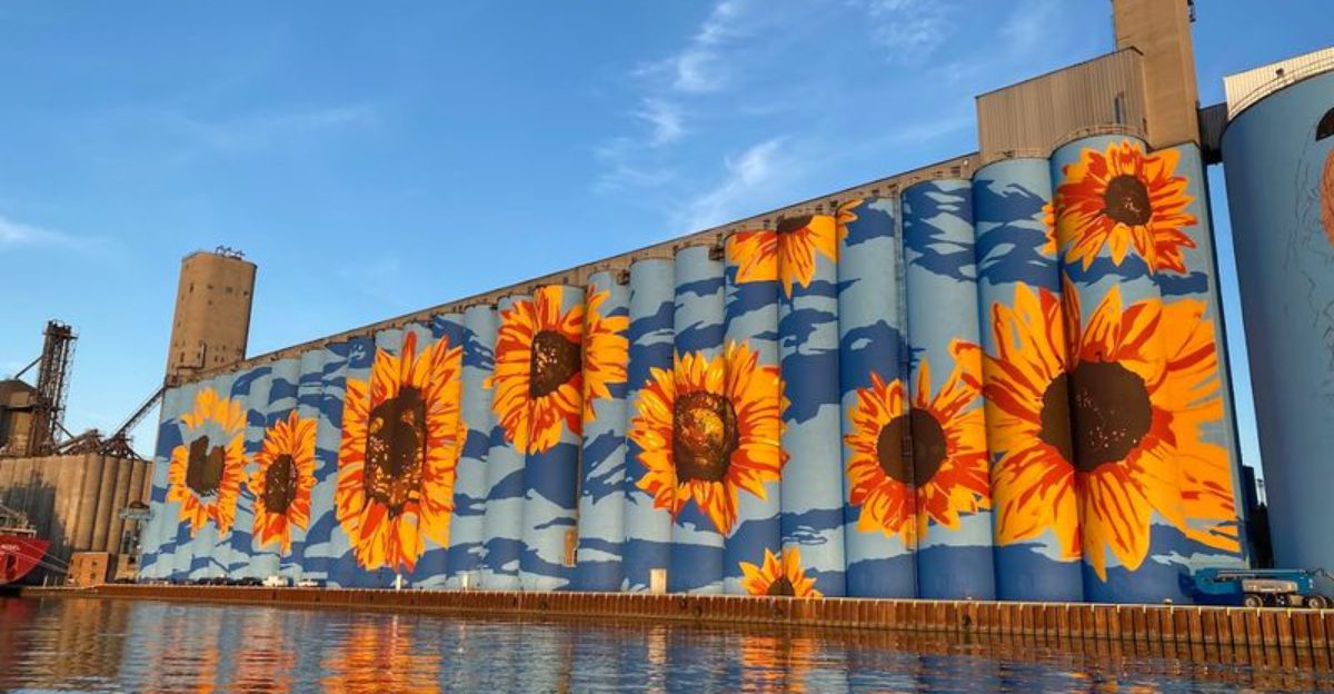 America’s largest outdoor mural is located in Ohio, and it’s worth adding to your bucket list