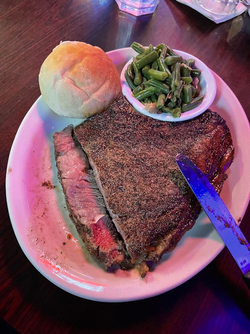 Warm Dinner Rolls That Deserve Their Own Fan Club