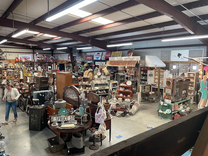 Friendly and Knowledgeable Staff