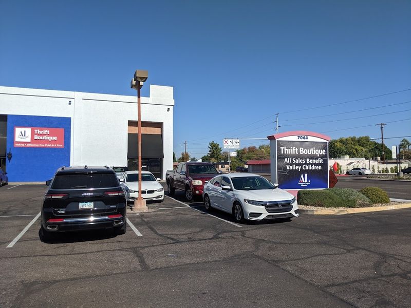 Delivering Dreams Thrift Boutique - Phoenix, Arizona