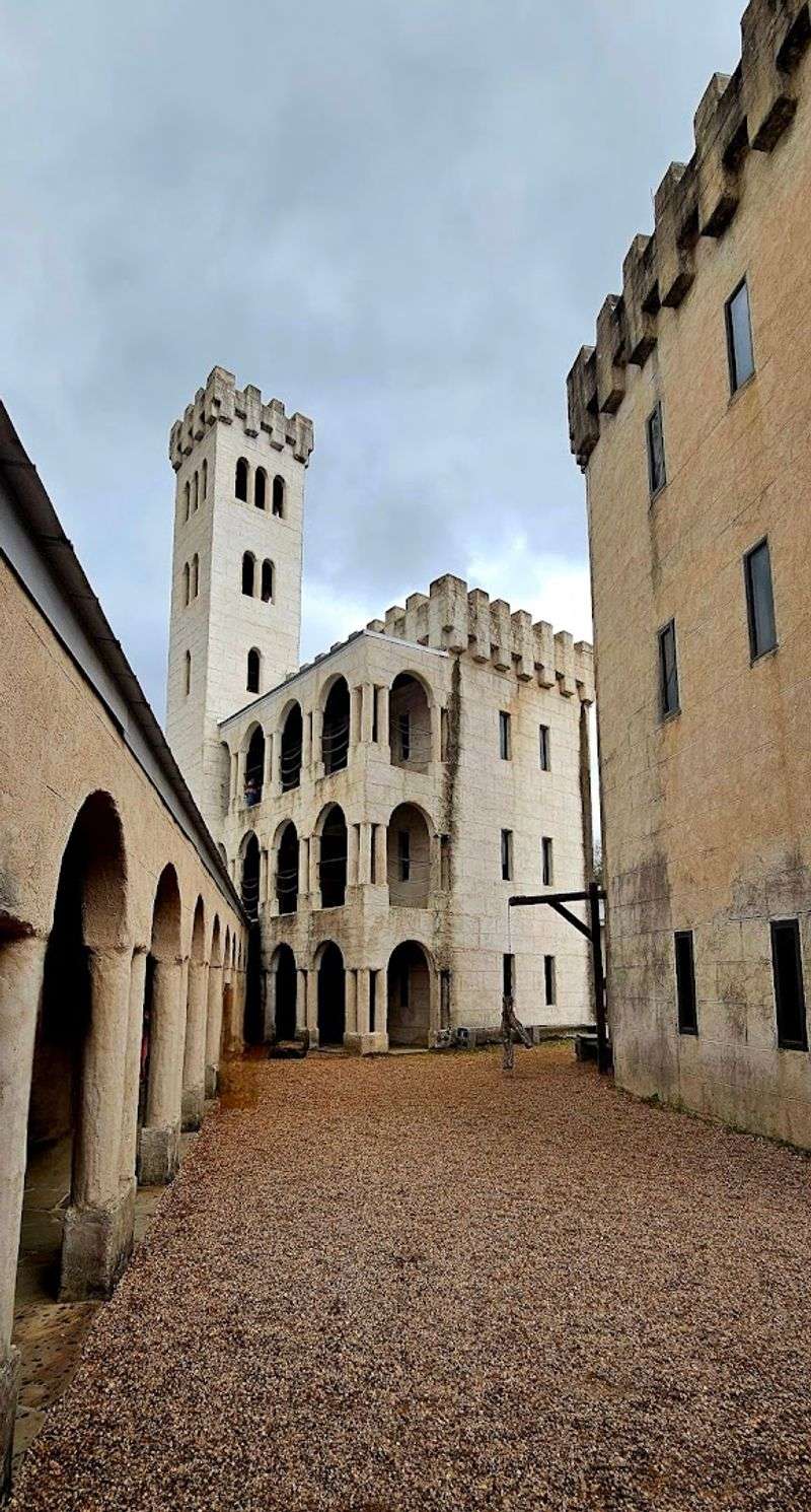 A stunning castle in Texas that most people don't know about 4 The Stunning Stonework and Architecture