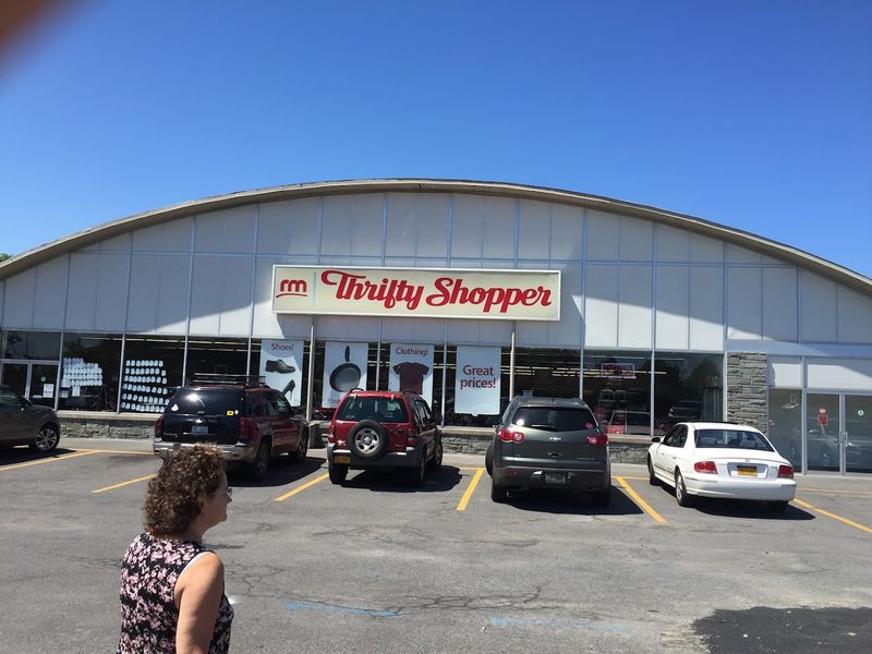 How Shopping Here Supports the Local Community