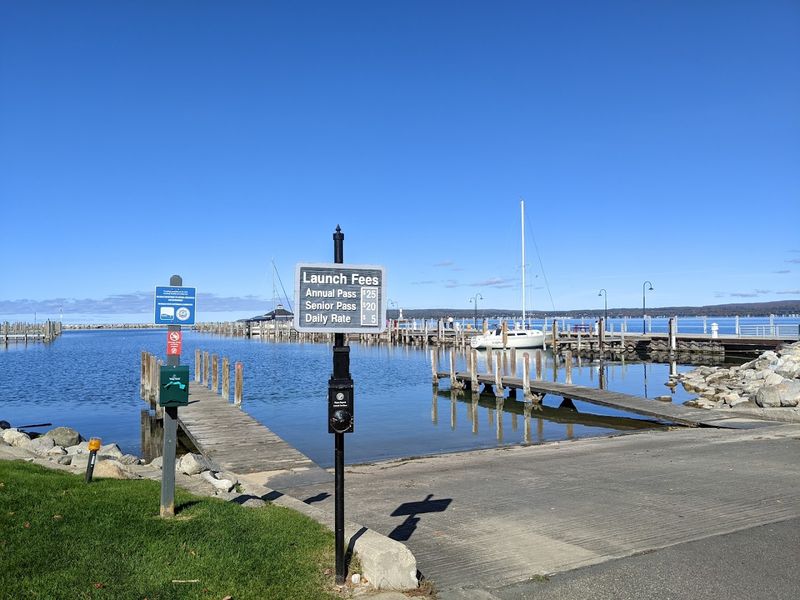 This Michigan Lakeside Town Is Known For Its Calm And Stress-Free Atmosphere 14 A Strong Sense of Community and Small-Town Warmth