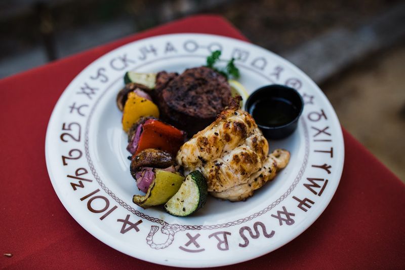 Affordable Pricing for a Full Dining Experience