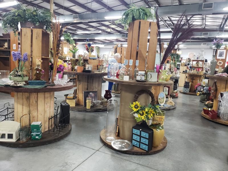 HEP Thrift Store - Clearwater, Florida