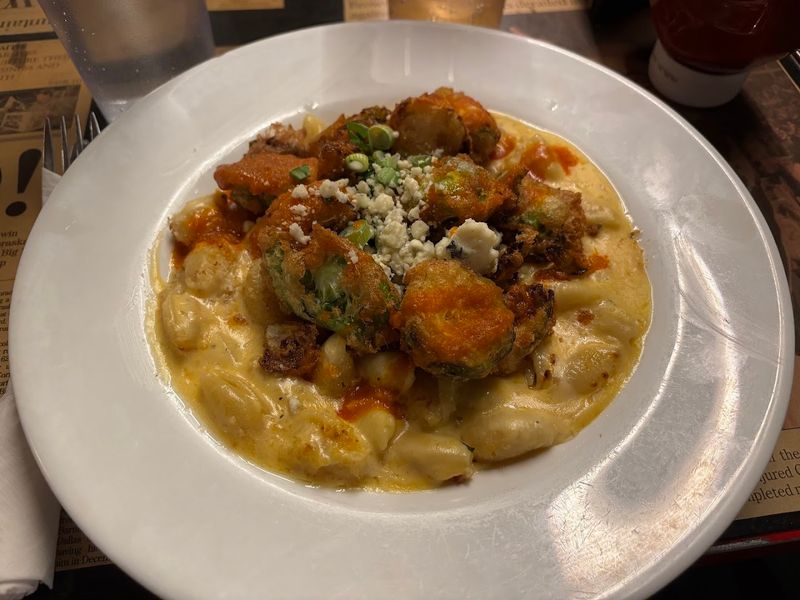 Brisket Mac and Cheese That Stops You Mid-Sentence