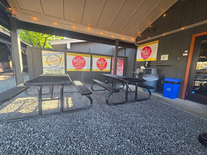 Outdoor Patio Seating and Relaxed Atmosphere