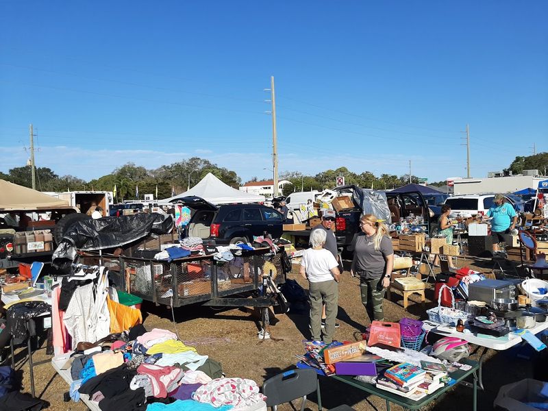 Swamp Pie: The Most Surprisingly Delicious Market Snack