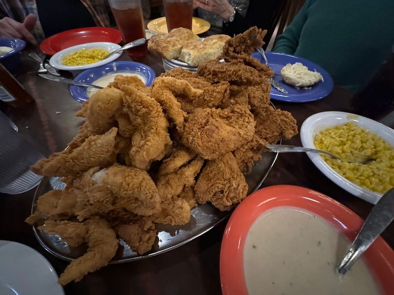 Babe's Chicken Dinner House - Roanoke, Texas