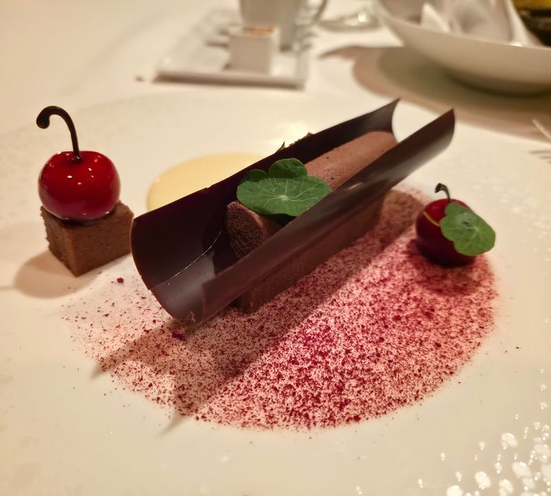 La Mer - Honolulu, Hawaii