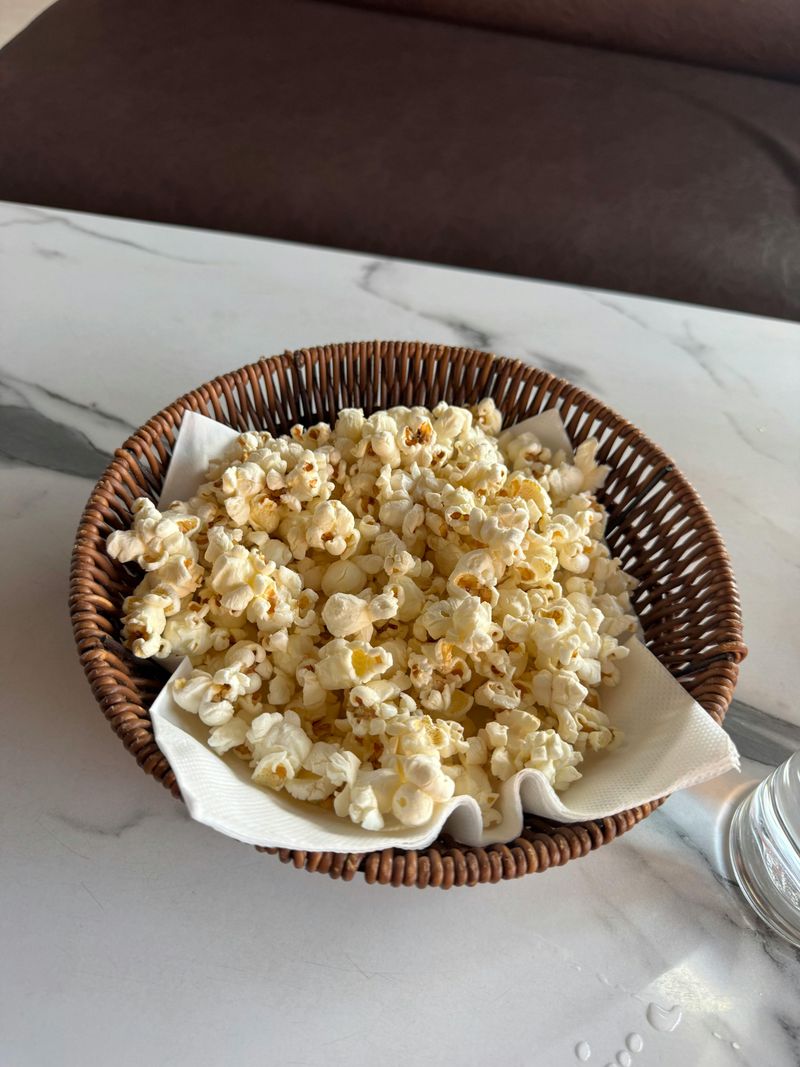 Microwave popcorn