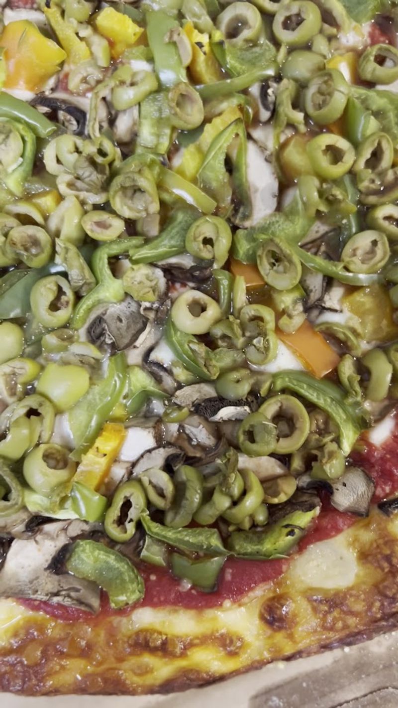 George's Deep Dish LLC - Chicago, Illinois