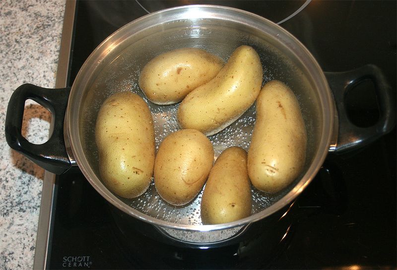 Boiled potatoes