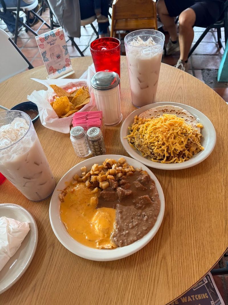 Horchata and Mexican Sodas Worth Sipping Slowly