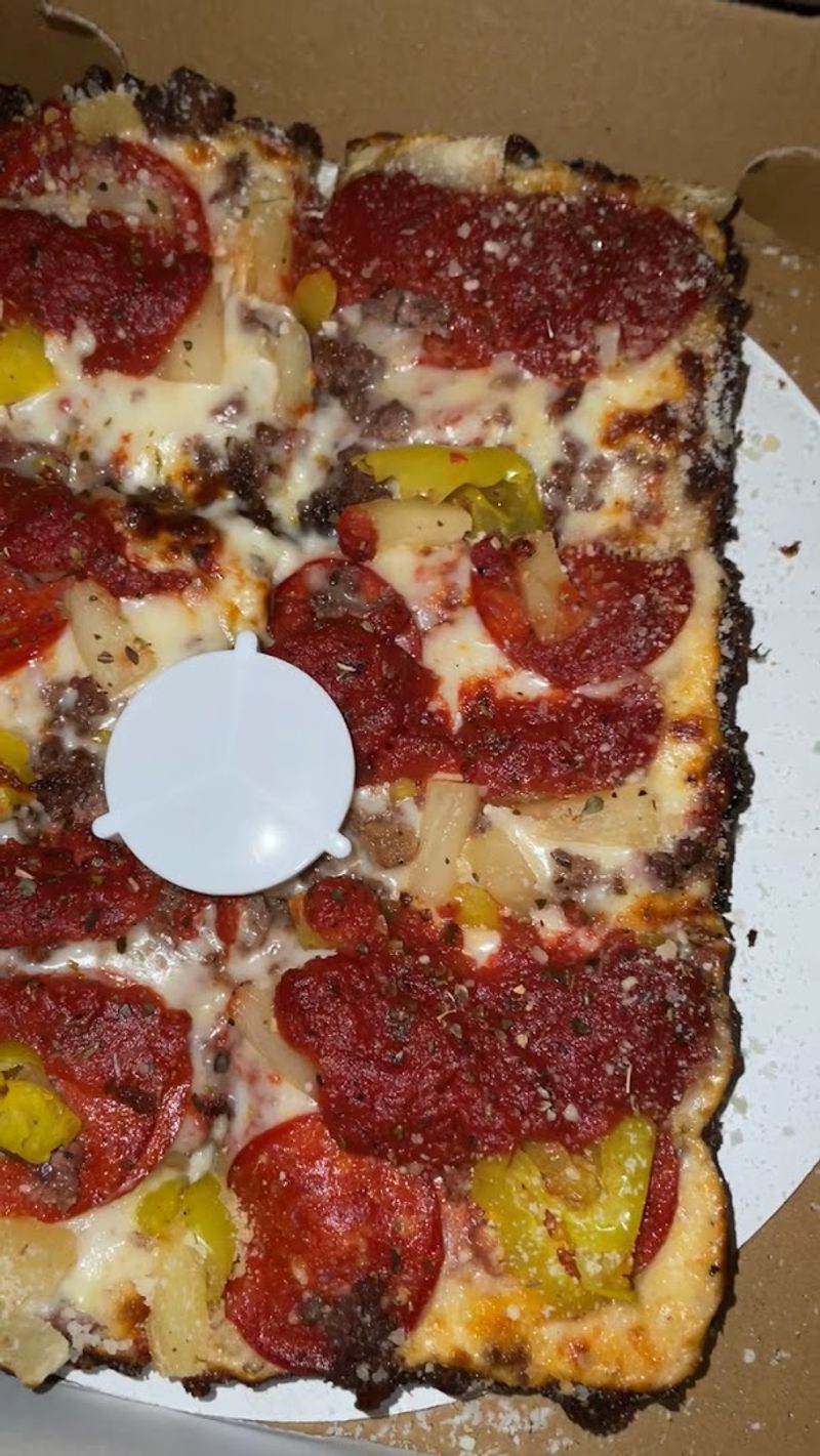 Belle Isle Pizza - Detroit, Michigan