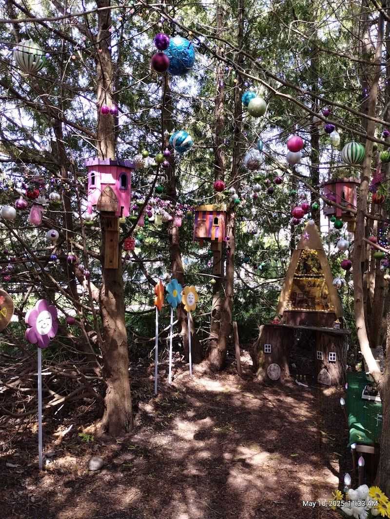 Tips for Visiting With Respect