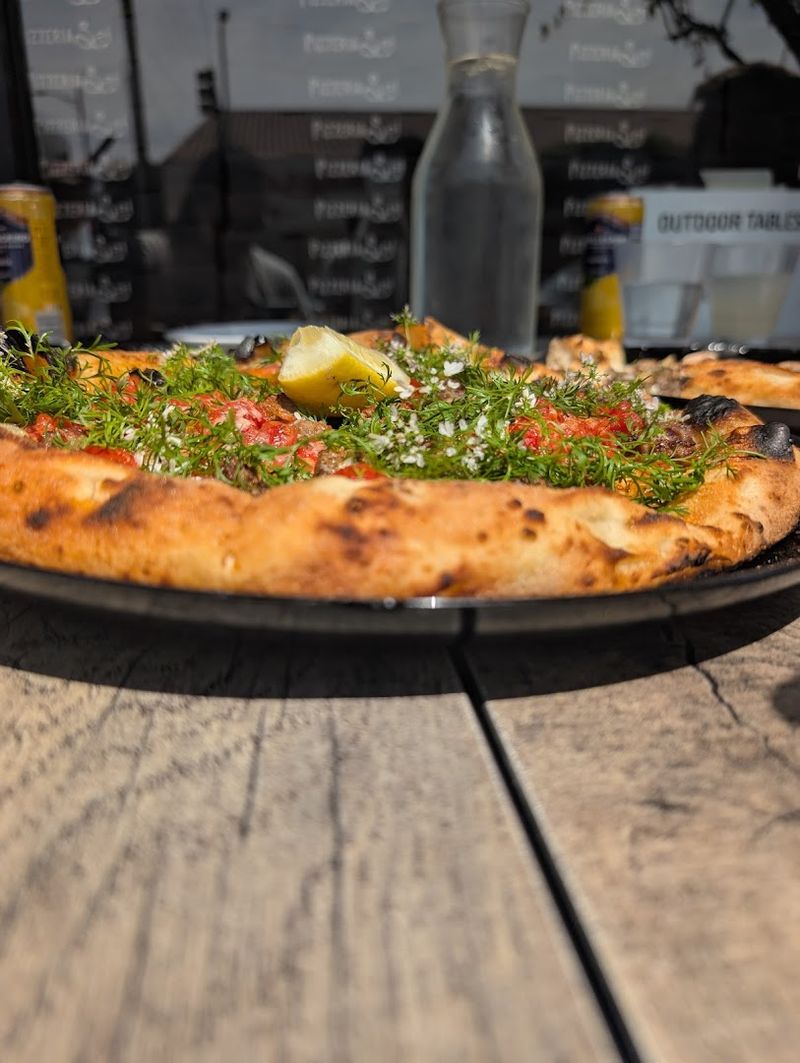 Pizzeria Sei - Los Angeles, California