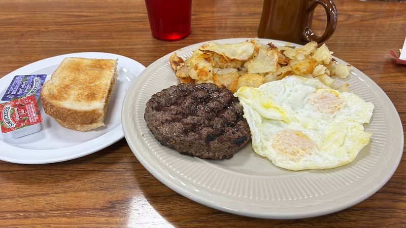 Trout and Eggs: The Unexpected Star of the Menu