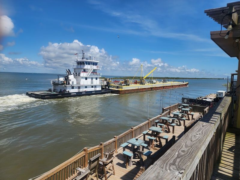 Stingaree Restaurant & Marina - Crystal Beach, Texas