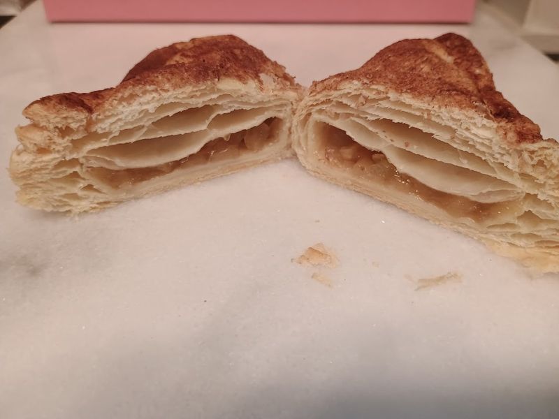 A Tennessee Small-Town Bakery Offering a Delicious Breakfast for Less Than $7 4 Cinnamon Pull-Apart Bread