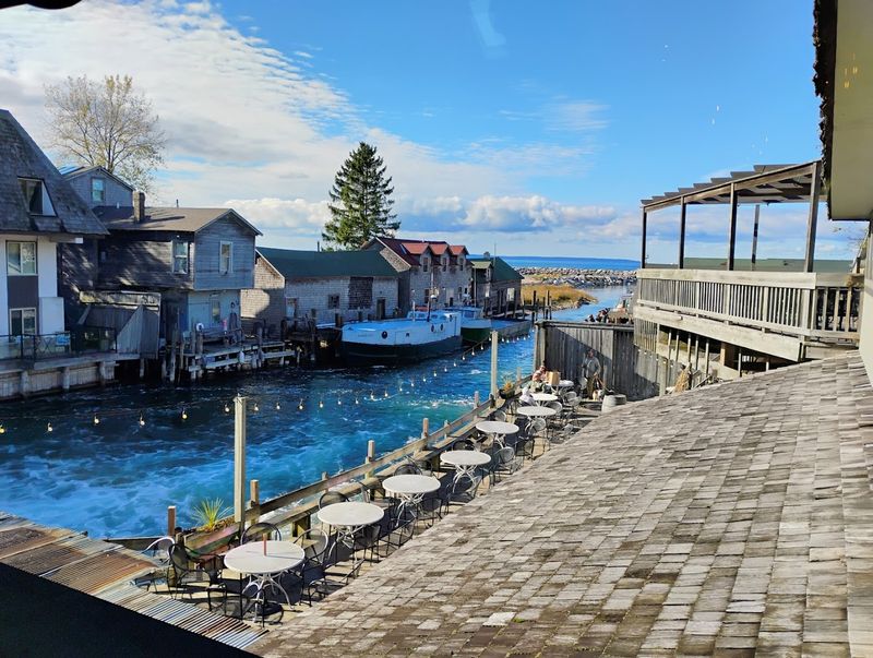 The Cove Restaurant & Bar - Leland, Michigan