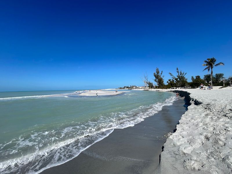 10 Florida beach escapes that feel quieter, prettier, and more special than the usual tourist spots 5 Blind Pass Beach - Sanibel, Florida
