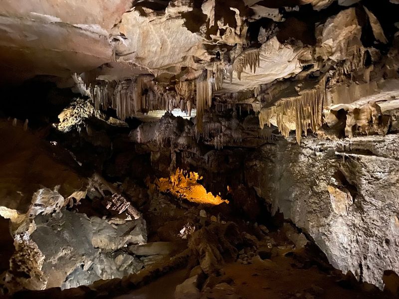 Crystal Cave (Sequoia National Park) - Three Rivers, California