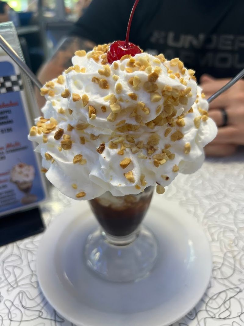 This Tennessee Restaurant Is Known for Its Incredible Banana Splits 6 Creamy, Rich Milkshakes and Malts