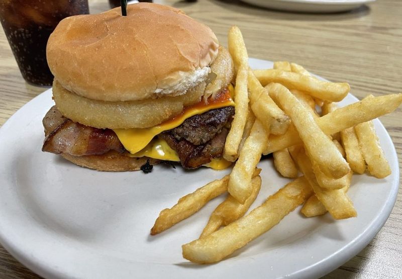 Burgers Made with Fresh, Never Frozen Meat