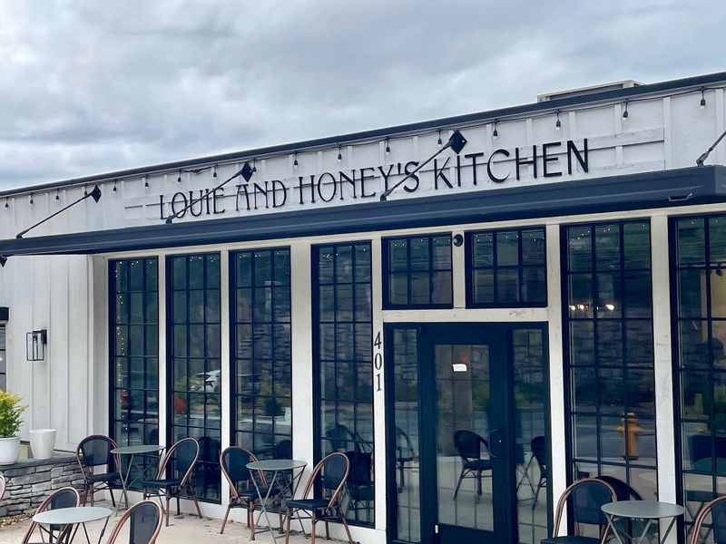 A Cozy West End Location That Feels Like a Hidden Gem